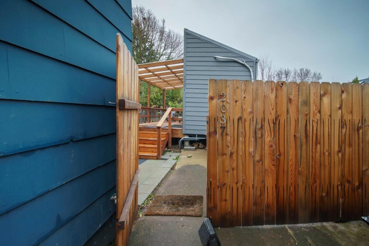 #Stayinmydistrict Overlook Backyard Tiny Suite Πόρτλαντ Εξωτερικό φωτογραφία